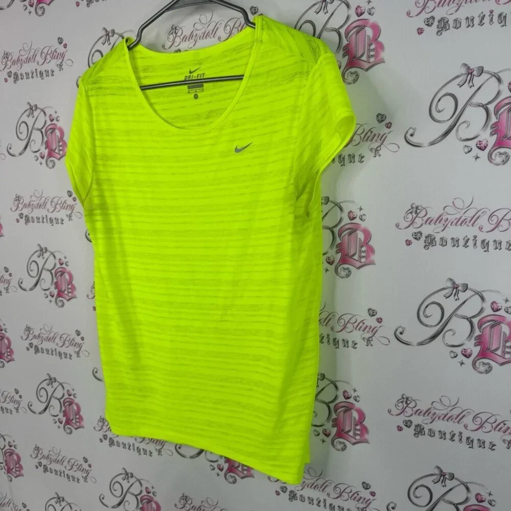 Nike tshirt tee bright green yellow neon dri fit Bright Lime Short Sleeve Tee